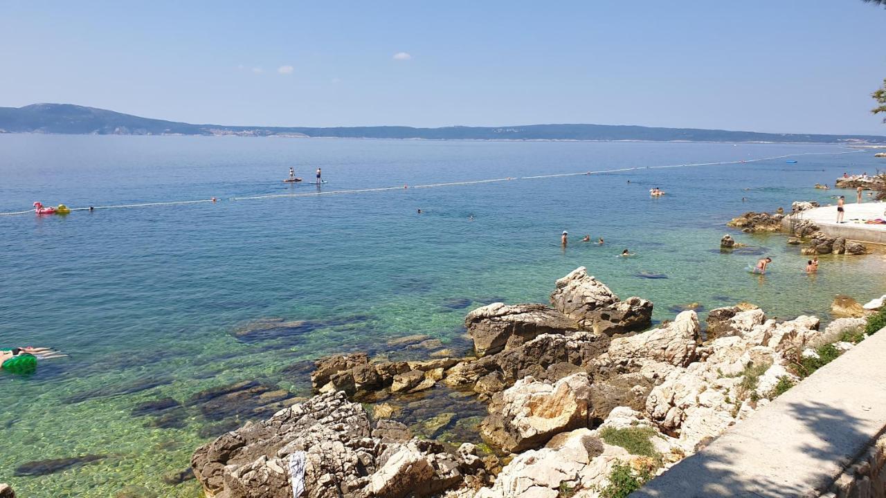 Beachfront Apartmant Veli Novi Vinodolski Luaran gambar